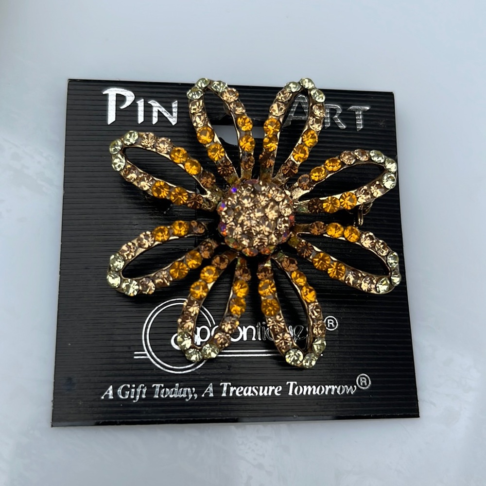 Large flower Brooch by Pin Art golden tone rhinestones